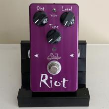 Suhr Riot Distortion